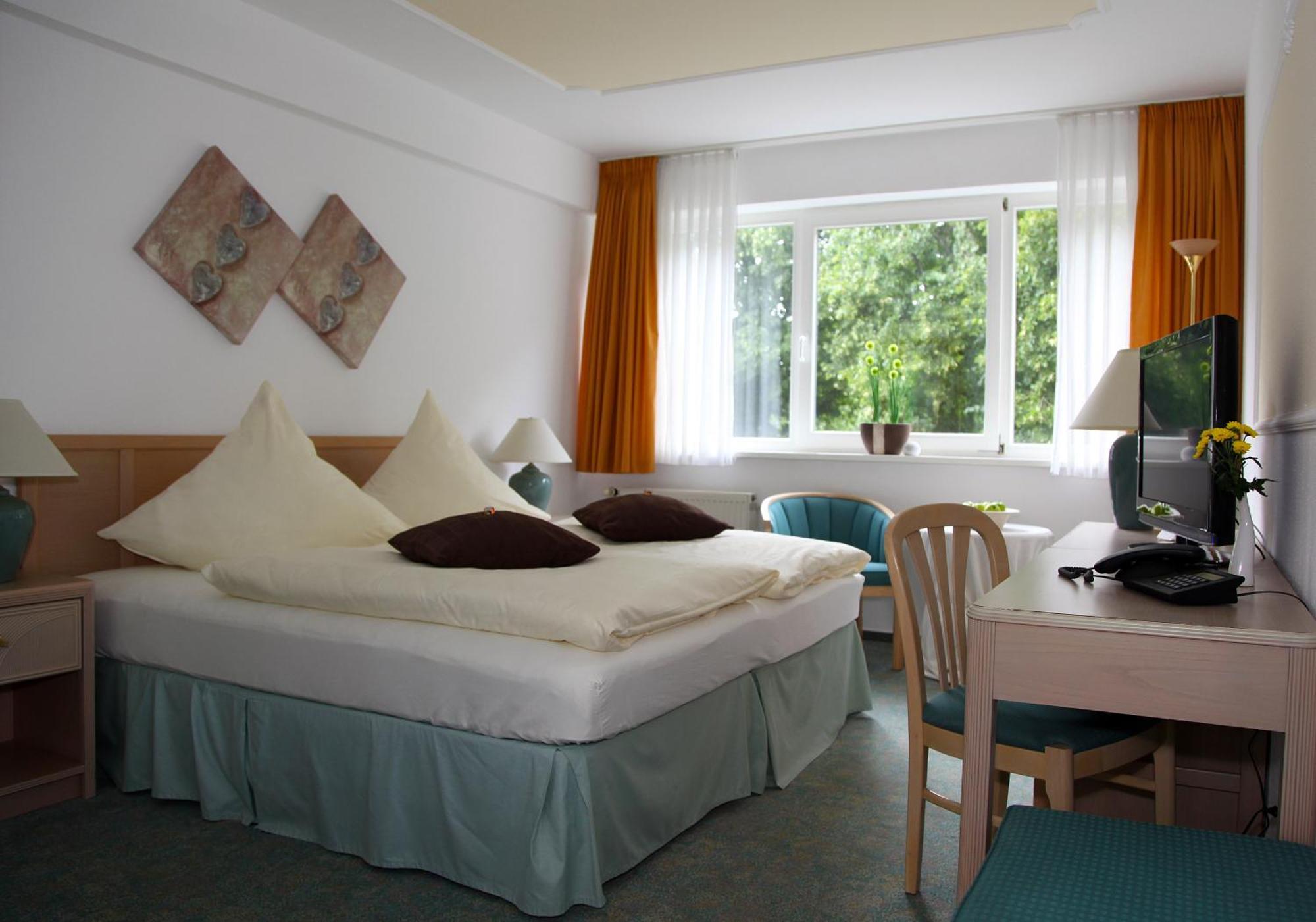 Hotel Antares Halberstadt Zewnętrze zdjęcie